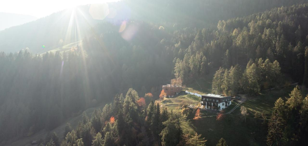 Einaeugl - Briol Hotel Barbiano  Buitenkant foto
